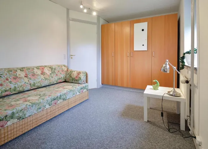 בית נופש Three-bedroom In *